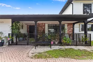 1121 SW 75th Ave, Plantation, FL 33317 - Photo 5