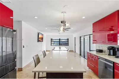 1121 SW 75th Ave, Plantation, FL 33317 - Photo 15