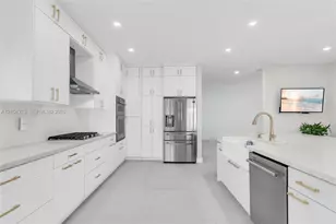 4565 SW 153rd Ave, Miramar, FL 33027 - Photo 11