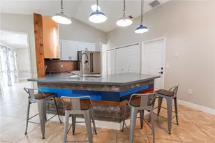 17601 SW 138th Ct, Miami, FL 33177 - Photo 3