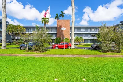 515 S Crescent Dr #107, Hollywood, FL 33021 - Photo 19