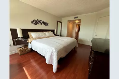 650 West Ave #2712, Miami Beach, FL 33139 - Photo 5