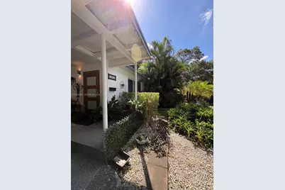 14615 NE 5th Ct, Miami, FL 33161 - Photo 9