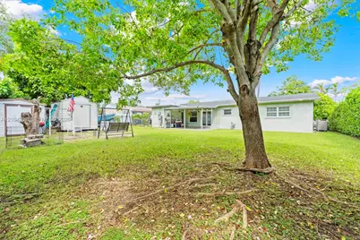 9980 Marlin Rd, Cutler Bay, FL 33157 - Photo 25