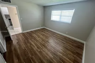8000 Fairview Dr, Tamarac, FL 33321 - Photo 15