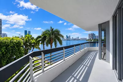 3530 Mystic Pointe Dr #415, Aventura, FL 33180 - Photo 25