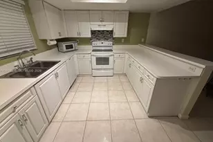 14901 SW 80th St, Miami, FL 33193 - Photo 11