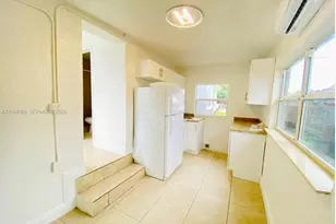 2996 NW 93rd St, Miami, FL 33147 - Photo 3