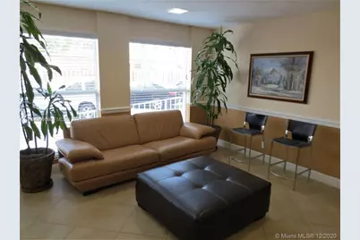 2555 NE 11th St #301, Fort Lauderdale, FL 33304 - Photo 13