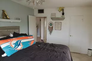 2555 NE 11th St, Fort Lauderdale, FL 33304 - Photo 7