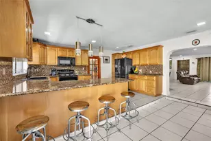 12911 SW 83rd St, Miami, FL 33183 - Photo 15