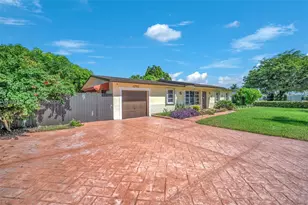 12911 SW 83rd St, Miami, FL 33183 - Photo 3