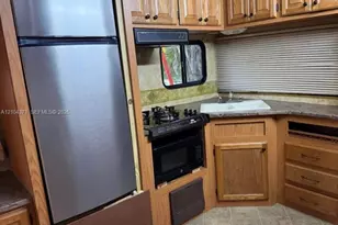 2101 N 57th Terrace, Hollywood, FL 33021 - Photo 37