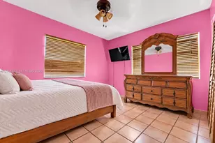 550 NW 107th St, Miami, FL 33168 - Photo 13