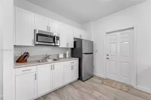 10317 SW 228th Terrace, Miami, FL 33190 - Photo 15