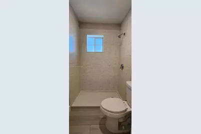 800 SW 10th Ave #800, Hallandale Beach, FL 33009 - Photo 9