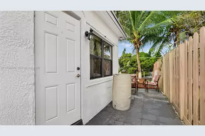 [Address not provided], Lauderdale Lakes, FL 33319 - Photo 33