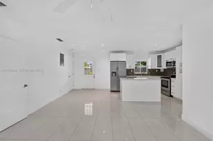 6040 NE 6th Ave, Oakland Park, FL 33334 - Photo 3