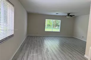4550 SE Graham Dr, Stuart, FL 34997 - Photo 5