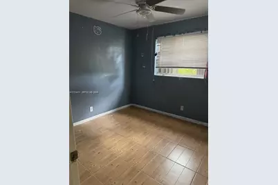 6920 SW 8th St, Pembroke Pines, FL 33023 - Photo 9
