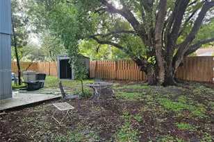 3101 N Canal Dr, Palm Harbor, FL 34684 - Photo 23
