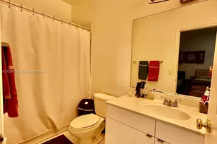 5650 NW 115 Th Ct, Doral, FL 33178 - Photo 13