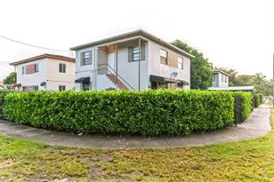 1071 NW 34th St, Miami, FL 33127 - Photo 13