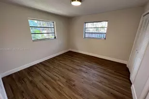 2790 SW 26th St, Miami, FL 33133 - Photo 15