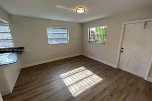 2790 SW 26th St, Miami, FL 33133 - Photo 13
