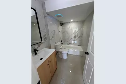 1820 W 53rd St #201, Hialeah, FL 33012 - Photo 9