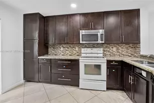 7690 Lago Del Mar Dr, Boca Raton, FL 33433 - Photo 5
