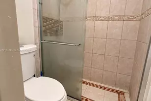 251 SW 96th Terrace, Pembroke Pines, FL 33025 - Photo 13