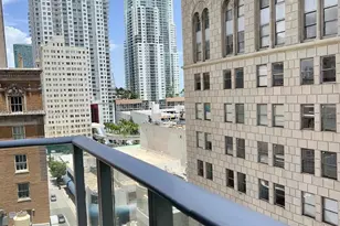151 SE 1st St, Miami, FL 33131 - Photo 15