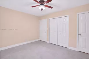 800 SW 129th Pl, Miami, FL 33184 - Photo 17