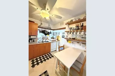 18601 NE 14th Ave #301, Miami, FL 33179 - Photo 9