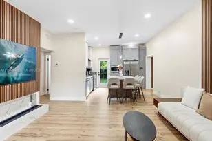 13900 NE 16th Ct, North Miami, FL 33181 - Photo 5