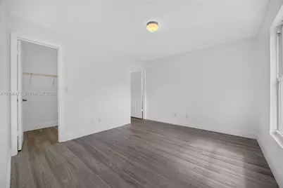 843 SW 10th St, Florida City, FL 33034 - Photo 17