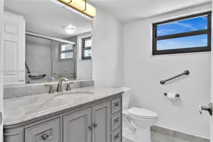 2401 S Ocean Dr, Hollywood, FL 33019 - Photo 73