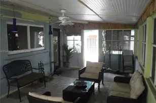 10451 SW 202nd Terrace, Cutler Bay, FL 33189 - Photo 25