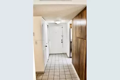 18000 NW 68th Ave #409A, Hialeah, FL 33015 - Photo 9