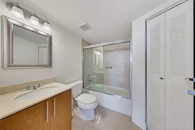 3300 NE 192nd St #703, Aventura, FL 33180 - Photo 13