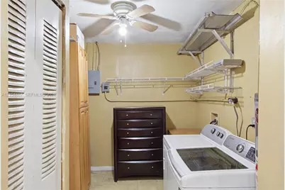 5909 NW 16th Ct, Sunrise, FL 33313 - Photo 15