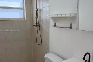 577 NE 82nd St, Miami, FL 33138 - Photo 5