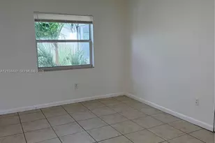 577 NE 82nd St, Miami, FL 33138 - Photo 9