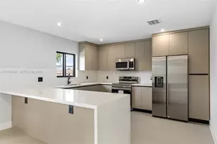 711 NW 8th Ave, Dania Beach, FL 33004 - Photo 19