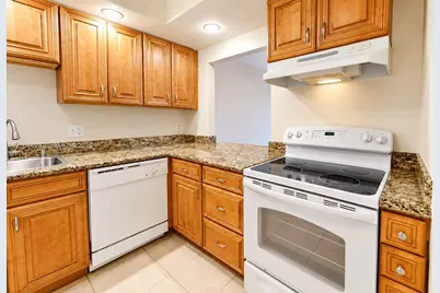 400 Leslie Dr #205, Hallandale Beach, FL 33009 - Photo 5