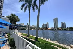 19101 NE 36th Ct, Aventura, FL 33180 - Photo 29