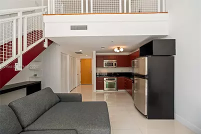 253 NE 2nd St #424, Miami, FL 33132 - Photo 9