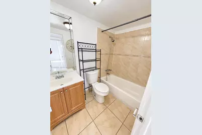 1305 W 53rd St #405, Hialeah, FL 33012 - Photo 3