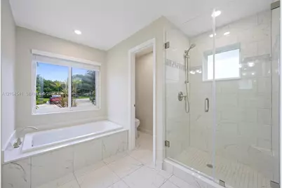1400 Seabay Rd, Weston, FL 33326 - Photo 17